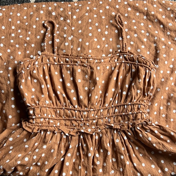 Tan A-line Midi dress - Picture 4 of 8